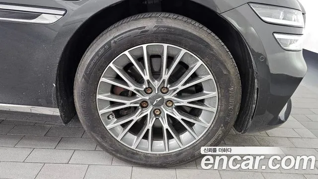 Genesis G80 RG3 — Фото автомобиля 6