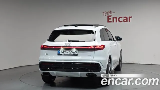 Audi Q5 — Фото автомобиля 4
