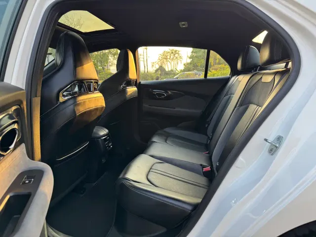 GAC Trumpchi Emkoo — Фото автомобиля 10