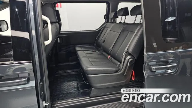 Hyundai Staria — Фото автомобиля 11
