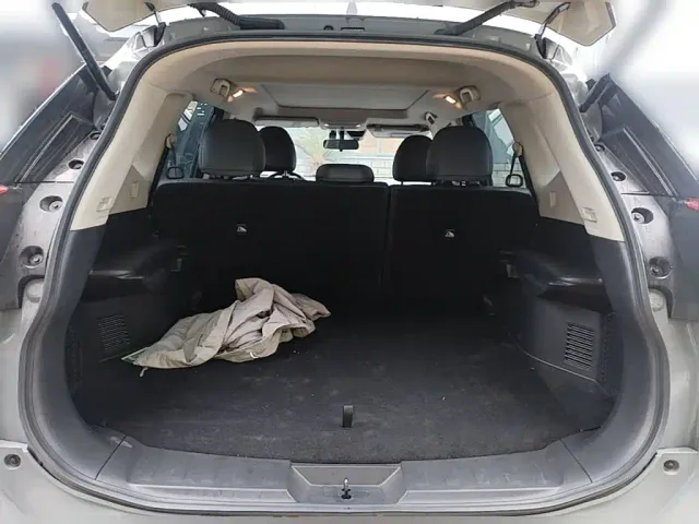 Nissan X-Trail — Фото автомобиля 23
