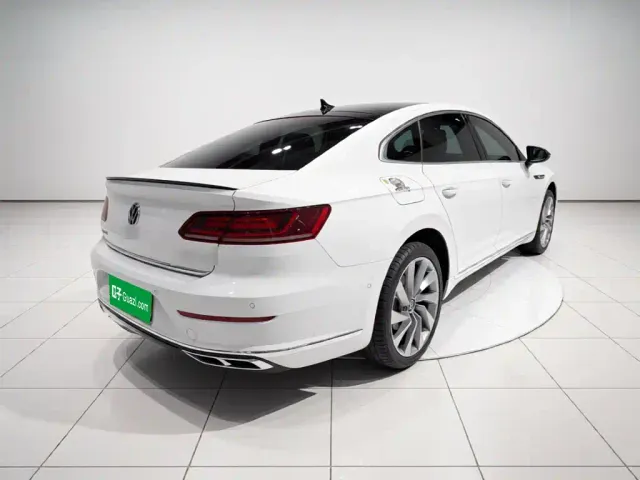 Volkswagen CC — Фото автомобиля 6
