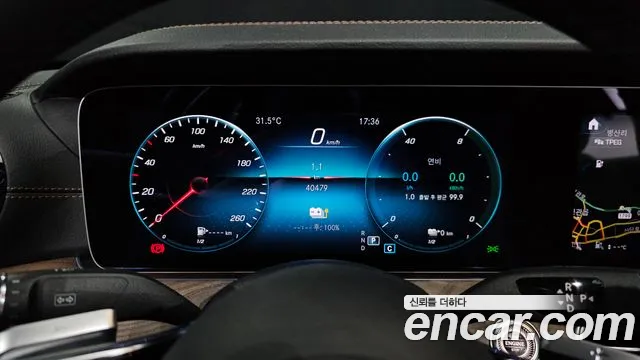 Mercedes-Benz E-Class — Фото автомобиля 6