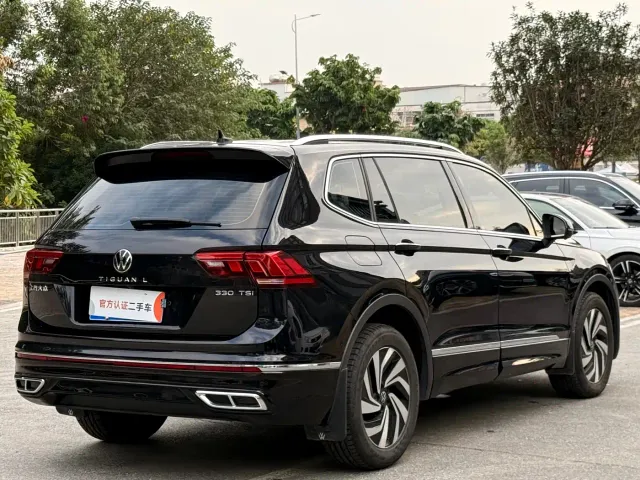 Volkswagen Tiguan L — Фото автомобиля 3