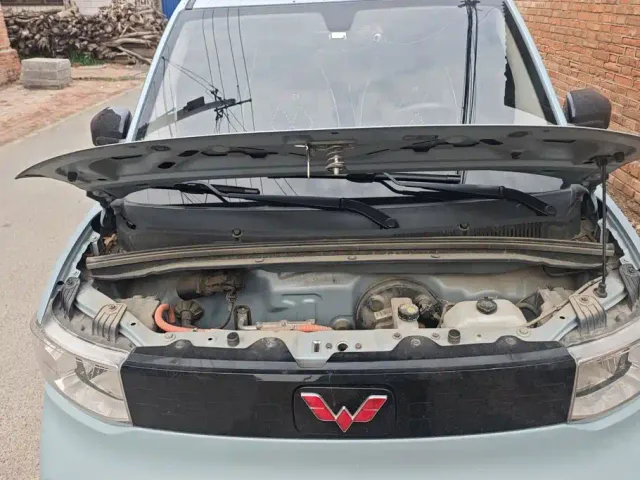 Wuling Hongguang Mini EV — Фото автомобиля 10