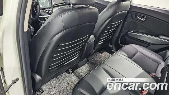 KG_Mobility_Ssangyong TIBOLI Very New Tivoli Бензин 1.5 2WD — Фото автомобиля 19