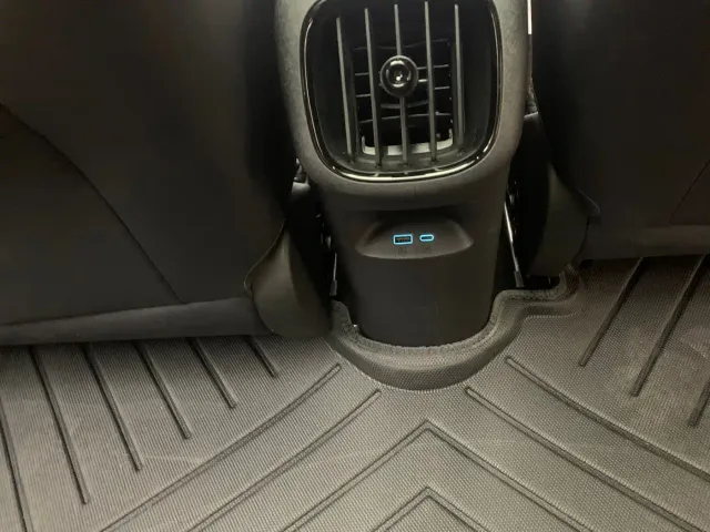 BYD Dolphin — Фото автомобиля 15