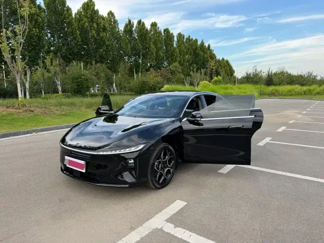 Changan Qiyuan A07 — Фото автомобиля 4