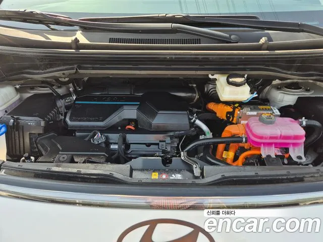 Hyundai Staria Staria — Фото автомобиля 2