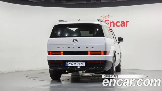 Hyundai Santa Fe — Фото автомобиля 4