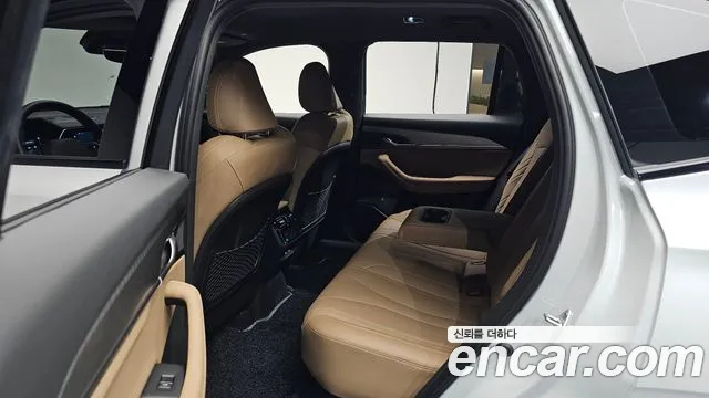 Renault-KoreaSamsung Grand Koleos Grand Koleos — Фото автомобиля 11