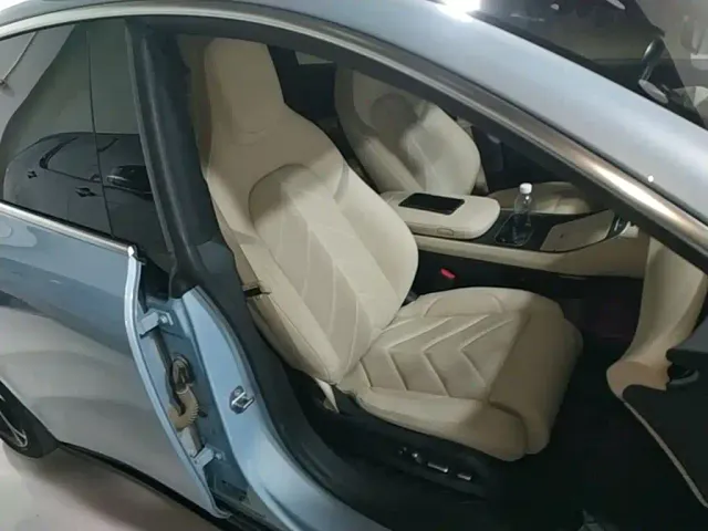 Nio ET5 Touring — Фото автомобиля 24