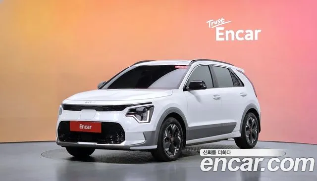 Фотография автомобиля — Kia Niro