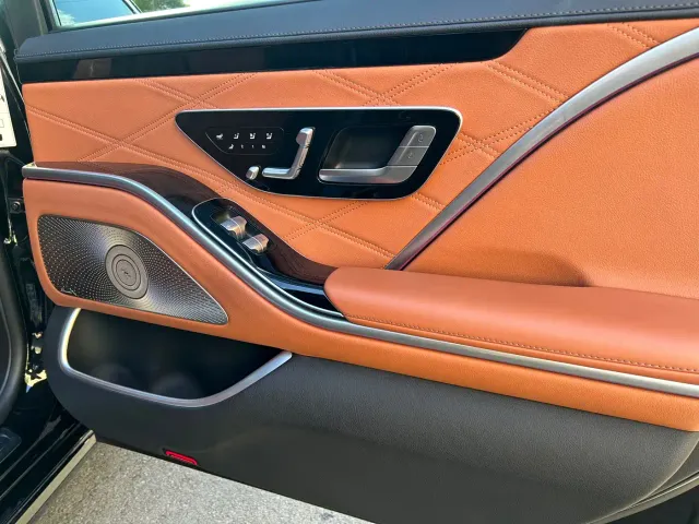 Mercedes-Benz Maybach S-Class — Фото автомобиля 20