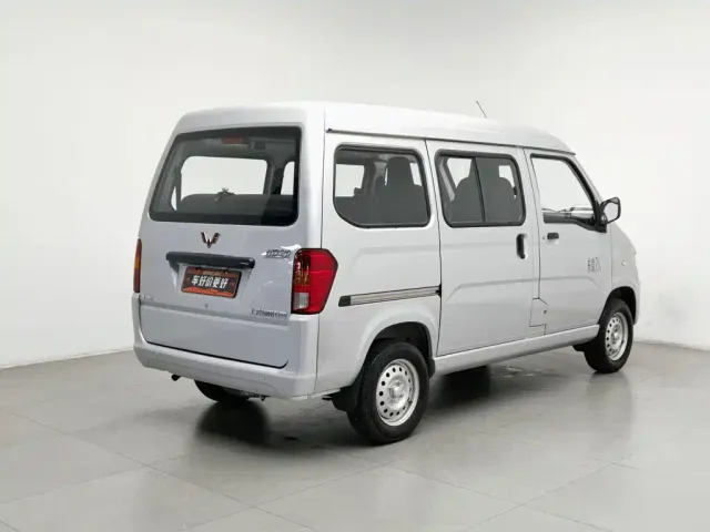 Wuling Zhiguang — Фото автомобиля 2