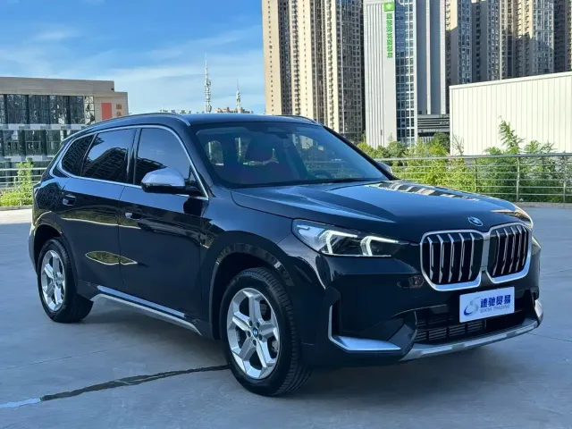 BMW X1 — Фото автомобиля 3