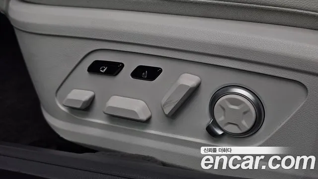 Hyundai Grandeur GN7 — Фото автомобиля 24
