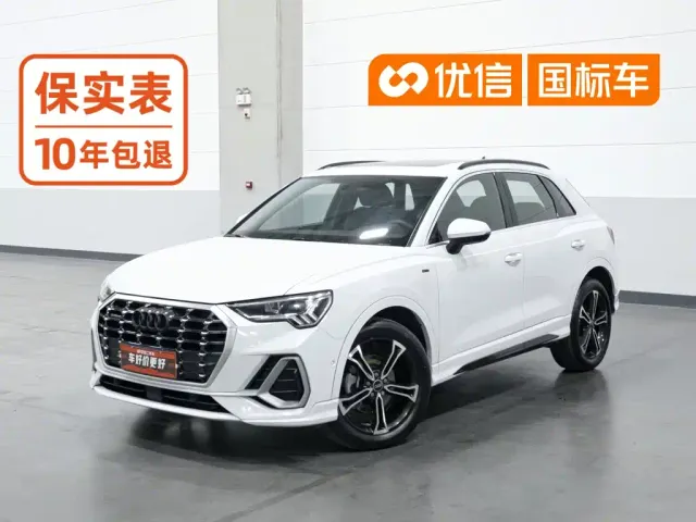 Фотография автомобиля — Audi Q3