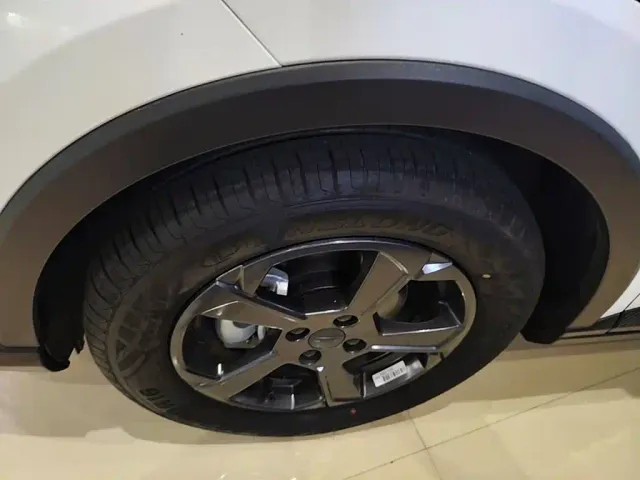 Geely Geometry E Firefly — Фото автомобиля 22