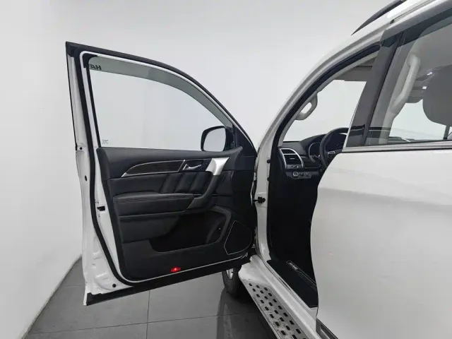Haval H9 — Фото автомобиля 8