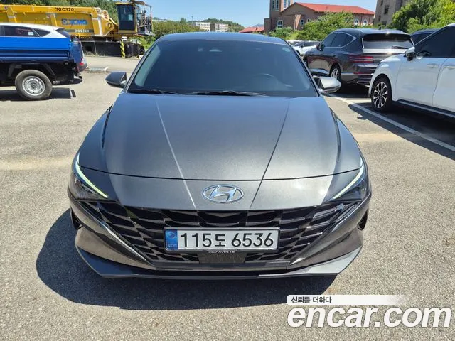 Фотография автомобиля — Hyundai Avante CN7