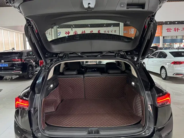 Buick Envision S — Фото автомобиля 12