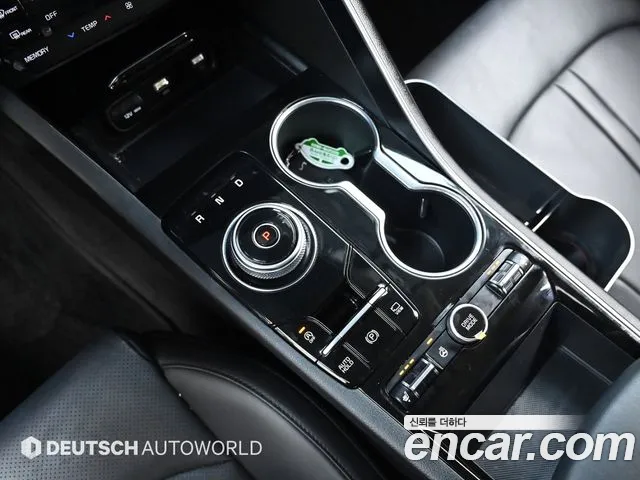 Kia K5 Generation 3 — Фото автомобиля 9