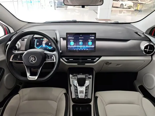 BYD Yuan Pro — Фото автомобиля 6