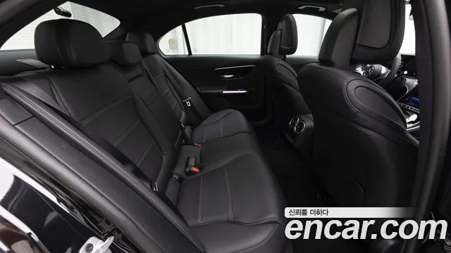 Mercedes-Benz C-Class W206 — Фото автомобиля 10