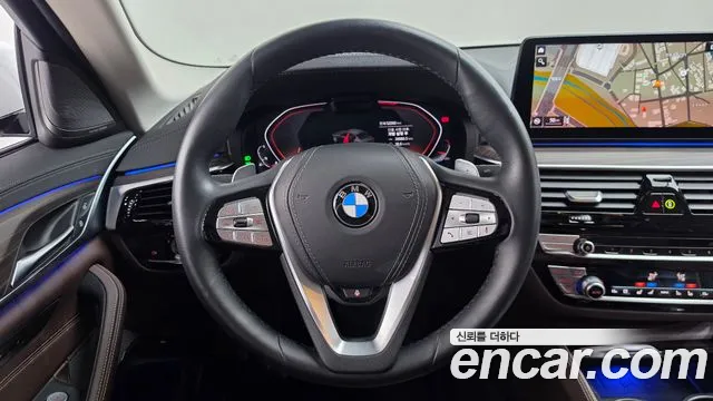 BMW 5 Series G30 — Фото автомобиля 20