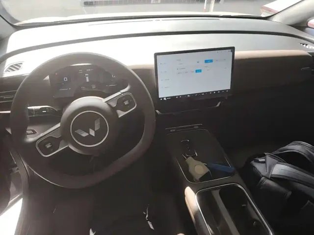 Wuling Starlight 730 — Фото автомобиля 9