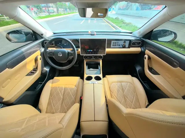 Leapmotor Leapmotor C11 2024 Extended Range 300 Premium Edition — Фото автомобиля 10