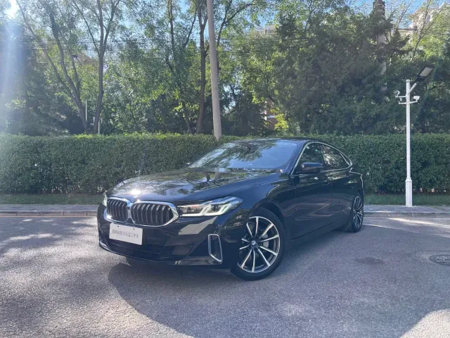 Фотография автомобиля — BMW 6 Series Gran Turismo