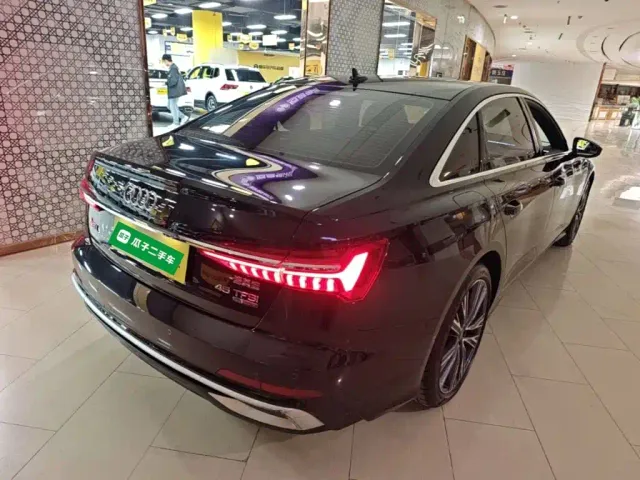 Audi A6L — Фото автомобиля 6
