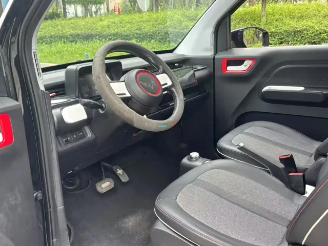 Wuling Hongguang Mini EV — Фото автомобиля 5