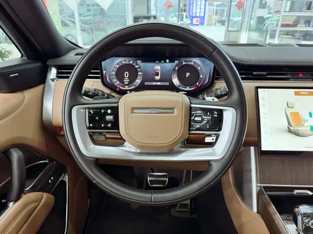 Land Rover Range Rover — Фото автомобиля 12