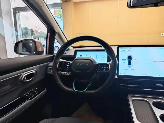 GAC Aion Y — Фото автомобиля 14