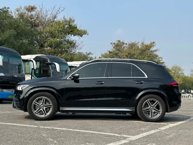 Mercedes-Benz GLE-Class — Фото автомобиля 17