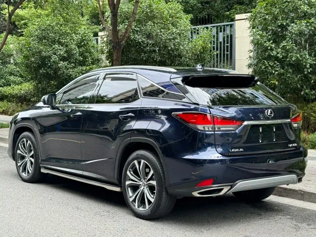 Lexus RX — Фото автомобиля 5
