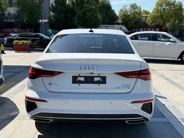 Audi A3 — Фото автомобиля 11