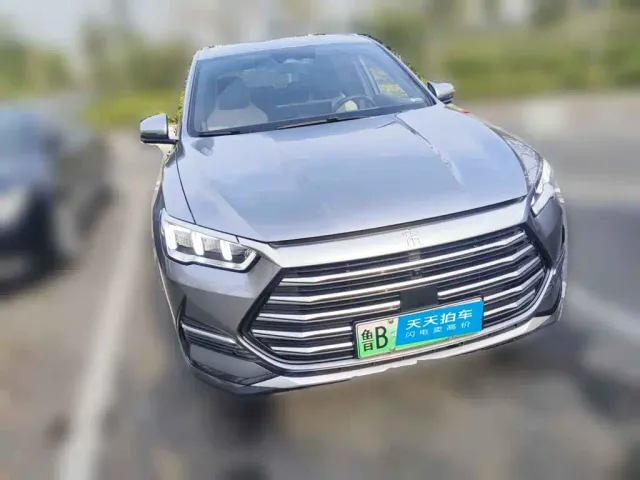 BYD Song Pro — Фото автомобиля 3