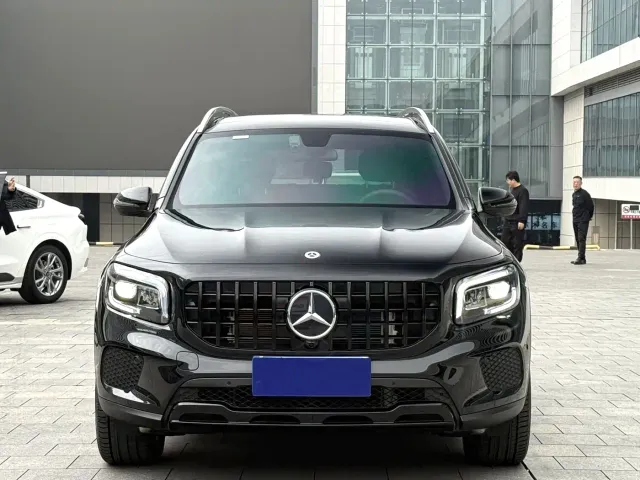 Mercedes-Benz GLB-Class — Фото автомобиля 2
