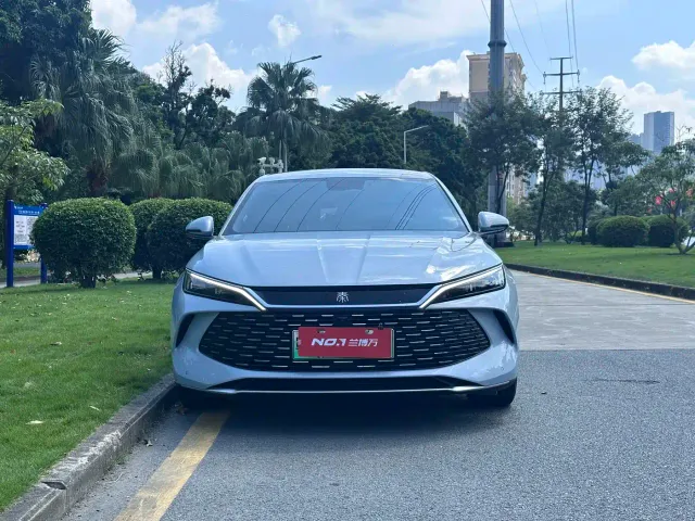 BYD Qin L — Фото автомобиля 2