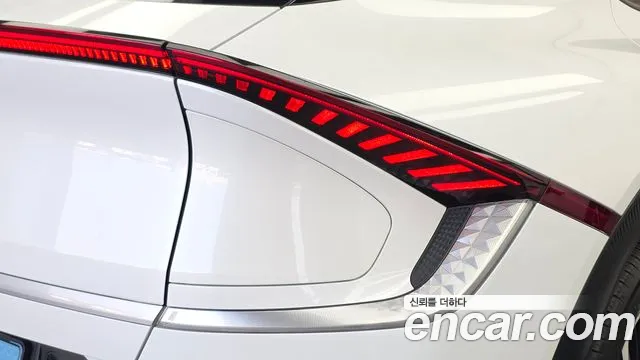 Kia EV6 — Фото автомобиля 8
