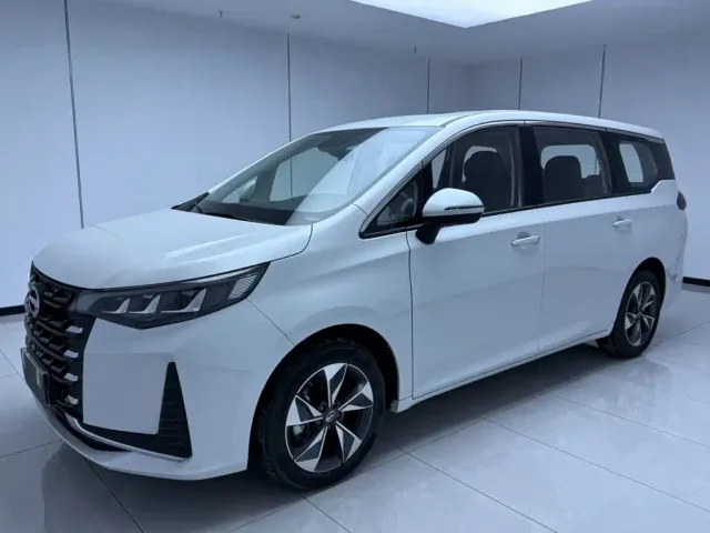 Фотография автомобиля — GAC Trumpchi M6