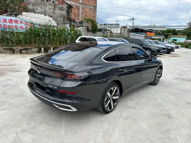 Volkswagen Lamando — Фото автомобиля 5