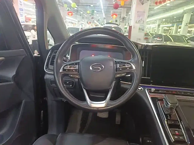GAC Trumpchi M8 — Фото автомобиля 10