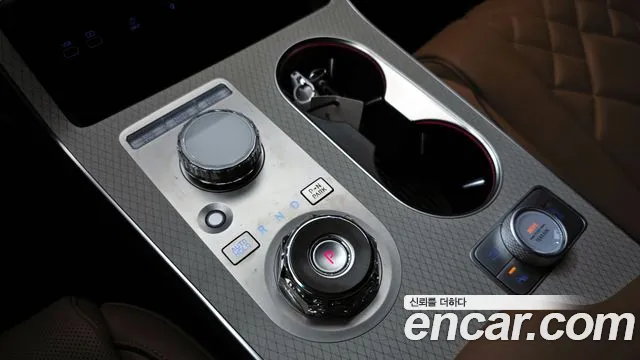 Genesis GV80 2.5T Бензин AWD — Фото автомобиля 9
