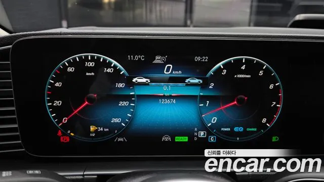 Mercedes-Benz GLE-Class — Фото автомобиля 8
