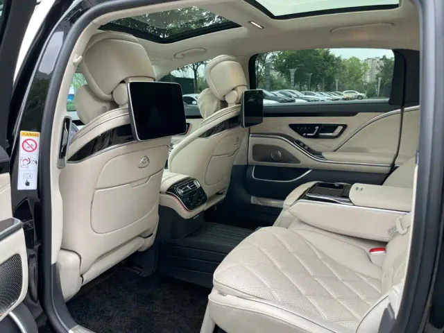 Mercedes-Benz Maybach S-Class — Фото автомобиля 13